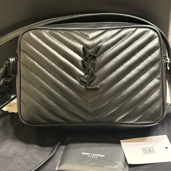 Saint Laurent Lou Lou Medium YSL Camera Bag with Pocket in Quilted Leather - Picture 3 of 15